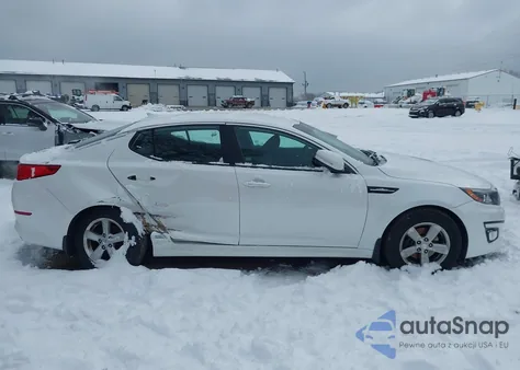 2015 Kia Optima Lx z USA, uszkodzony, nr VIN KNAGM4A76F5586282